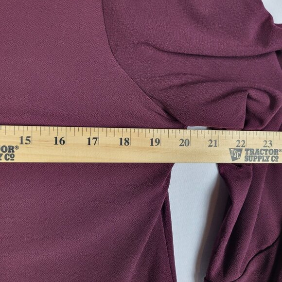 Chicos Bell Sleeve Top Women's Medium (1) Wine Burgundy Lace Front Stretchy - Picture 8 of 9